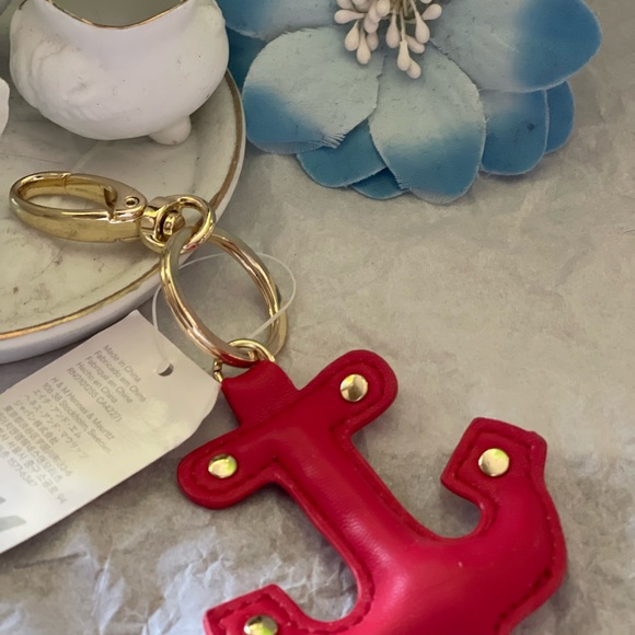 🔥🔥H&M Red Anchor key chain or bag accessory. - Picture 4 of 4